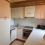 Sunshine House, Direkt Am See, Eigenes Boot, Private Beach, Grill, Wlan