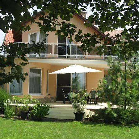 Sunshine House Holiday home Szantod