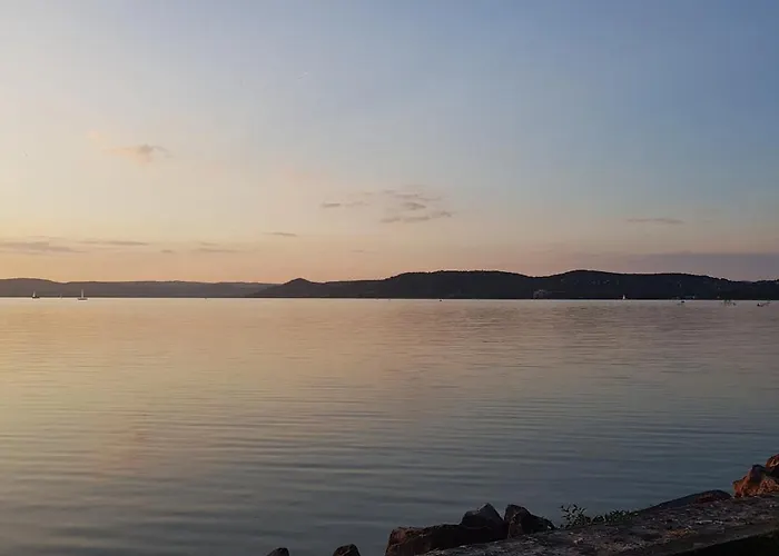 Sunshine Beach House, Direkt Am See, Eigenes Boot, Private Beach, Grill, Wlan Holiday home *
