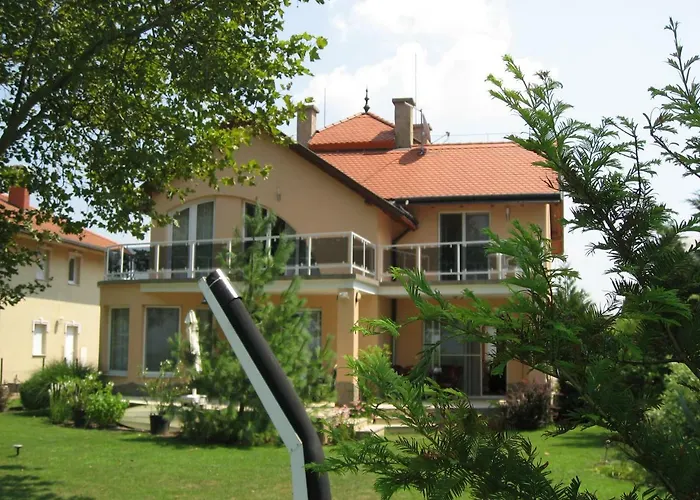 Holiday home Sunshine Beach House, Direkt Am See, Eigenes Boot, Private Beach, Grill, Wlan *
